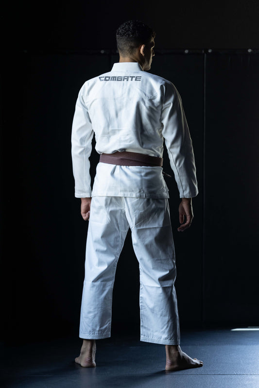 Combate Essential Gi