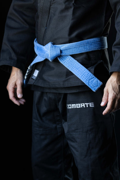 Combate Essential Gi
